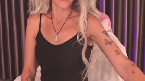 Katarina online show from April 2026 12:10:01 PM