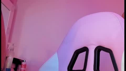 vee online show from October 2025 11:52:02 PM