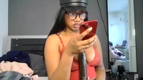 Snapshot of goddessdaisysky chatting on February 2026 05:22:02 PM Goddess Daisy Sky online show from February 2026 05:22:02 PM