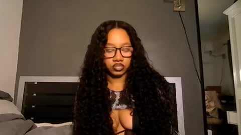 Snapshot of goddessdaisysky chatting on March 2026 03:47:01 AM Goddess Daisy Sky online show from March 2026 03:47:01 AM