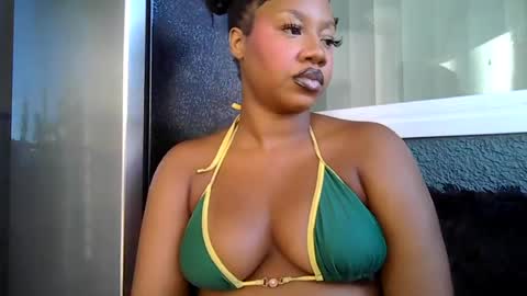 Snapshot of goddessdaisysky chatting on July 2026 01:59:02 AM Goddess Daisy Sky online show from July 2026 01:59:02 AM