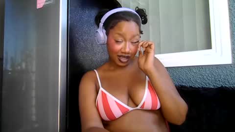 Snapshot of goddessdaisysky chatting on July 2026 12:10:02 AM Goddess Daisy Sky online show from July 2026 12:10:02 AM
