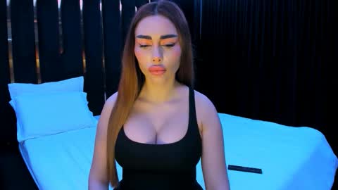 Snapshot of goddessforlife chatting on April 2026 06:39:01 PM goddessforlife online show from April 2026 06:39:01 PM