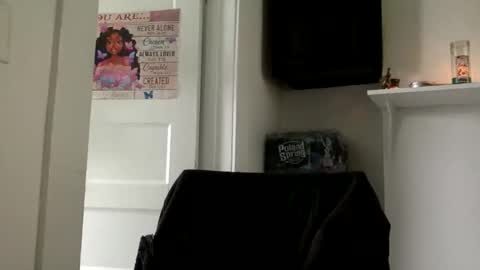 Snapshot of goddessjaylastar chatting on November 2025 03:57:02 PM GoddessJayla Star online show from November 2025 03:57:02 PM