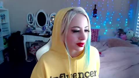 Snapshot of goddesslilith chatting on June 2026 12:46:02 AM Goddess Lilith - 111 tks to PM online show from June 2026 12:46:02 AM
