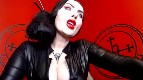 Snapshot of goddessmidnight chatting on September 2025 05:03:01 PM GODDESS MIDNIGHT online show from September 2025 05:03:01 PM