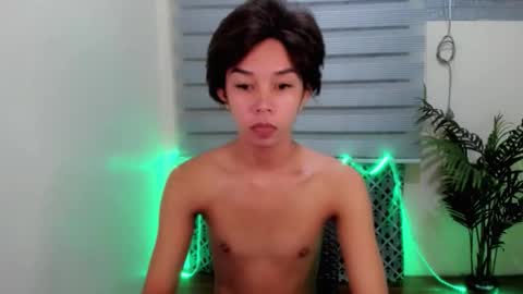 JENNIFER online show from December 2025 10:45:02 AM