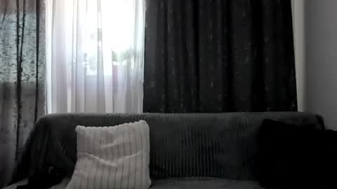 gold_alpha_boy online show from September 2025 07:19:02 AM