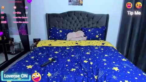 Snapshot of golddivine00 chatting on December 2025 05:46:01 AM Nicole.. online show from December 2025 05:46:01 AM