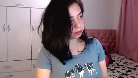 golden_gingerkitty online show from September 2025 01:18:02 AM