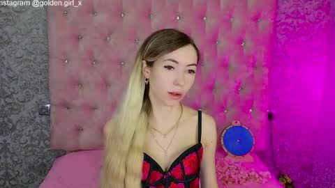 Snapshot of golden_girl__ chatting on April 2026 01:59:01 AM golden girl online show from April 2026 01:59:01 AM