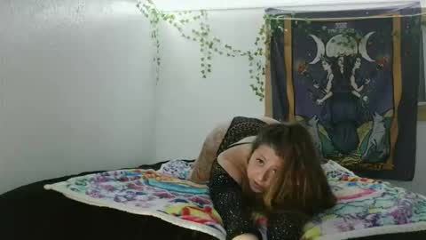 Snapshot of goldendelicious577600 chatting on April 2026 07:56:01 AM XxPretentious PeachxX online show from April 2026 07:56:01 AM