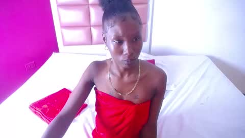 goldenn_ass1 online show from October 2025 09:35:02 PM