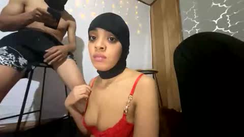 Snapshot of goldon923 chatting on February 2026 01:47:02 AM goldon923 online show from February 2026 01:47:02 AM