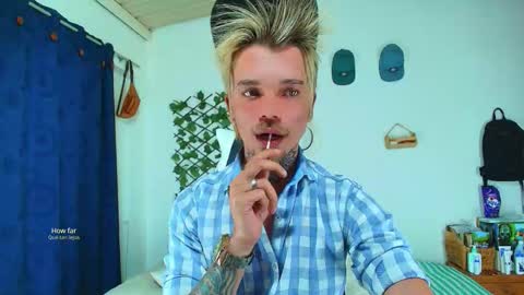 Snapshot of goldy_loyal99 chatting on February 2026 06:23:01 AM Goldy Loyal93 online show from February 2026 06:23:01 AM