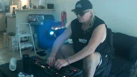 Snapshot of goldyguy011 chatting on July 2026 12:02:01 AM goldyguy011 online show from July 2026 12:02:01 AM
