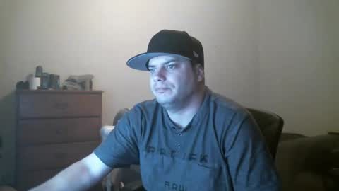 Snapshot of goleafzgo chatting on January 2025 05:27:01 AM goleafzgo online show from January 2025 05:27:01 AM