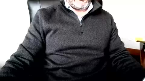 Snapshot of golfpro84 chatting on May 2026 09:32:02 PM golfpro84 online show from May 2026 09:32:02 PM