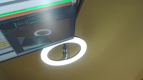 Elizabeth Effie online show from January 2025 08:47:02 PM