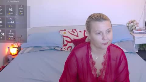 Snapshot of goodluckangel chatting on January 2026 07:35:02 AM Elysa online show from January 2026 07:35:02 AM