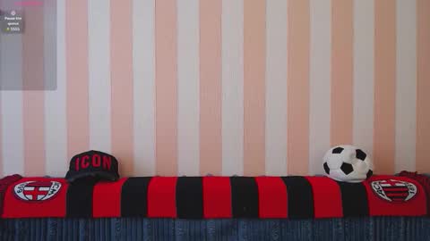 Snapshot of gordonhunt chatting on February 2026 10:21:02 AM Gordon Hunt online show from February 2026 10:21:02 AM