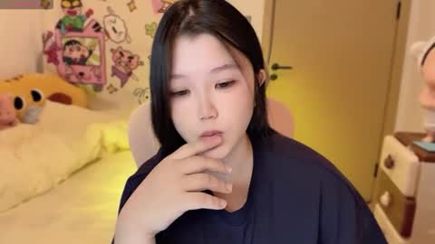 gorgeous girl33 online show from October 2025 09:00:02 PM