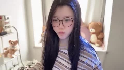 gorgeous girl33 online show from January 2026 01:19:01 AM