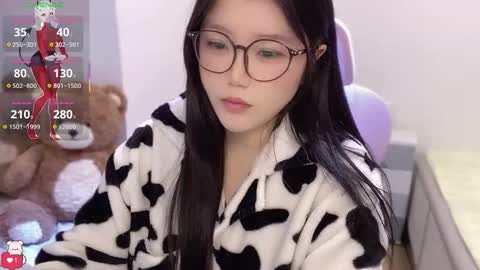 Snapshot of gorgeous_girl33 chatting on March 2026 12:34:02 AM gorgeous girl33 online show from March 2026 12:34:02 AM