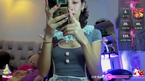 i am Jessi  I love animals and drawing I hope to get along with everyone. XOXO online show from December 2024 08:25:01 PM