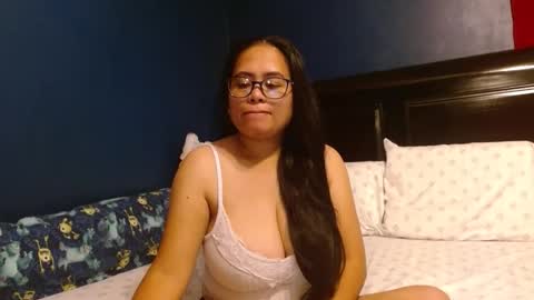 gorgeouslyn09 online show from November 2025 03:11:01 PM