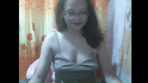 Snapshot of gorgeousmama chatting on October 2025 12:17:02 PM gorgeousmama online show from October 2025 12:17:02 PM