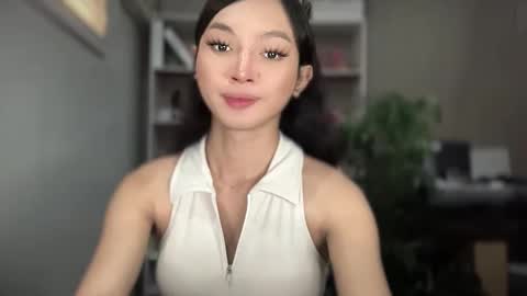 D I A N A online show from March 2026 02:08:02 AM