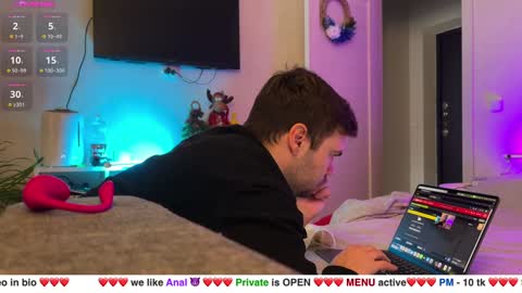 Snapshot of gotamcouple chatting on January 2025 07:31:01 AM Baby online show from January 2025 07:31:01 AM