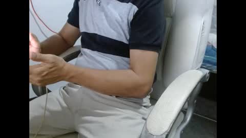 Andres online show from October 2025 07:13:02 PM