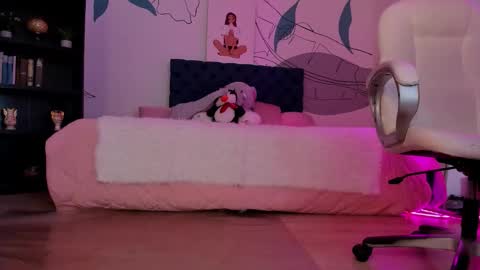 Alice online show from February 2026 07:51:02 PM