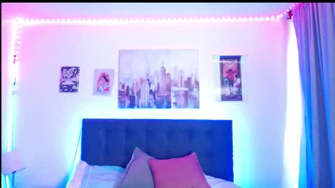 goth_minerva online show from November 2025 01:21:02 PM