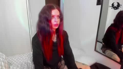 Snapshot of goth_ru chatting on December 2024 08:55:01 PM Russ online show from December 2024 08:55:01 PM