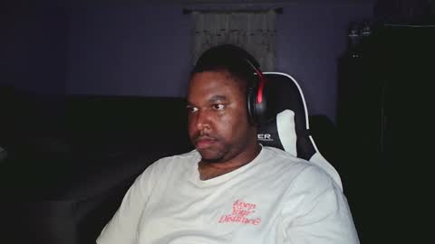 Snapshot of gothboi_97 chatting on September 2025 01:22:01 AM Dan aka. Gothboi Wonder online show from September 2025 01:22:01 AM