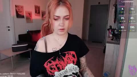 Snapshot of gothkittys chatting on May 2026 03:30:02 PM traumfrau Kira angel face devil eyes I SELL A LOT VIDEO IN GALLERY online show from May 2026 03:30:02 PM
