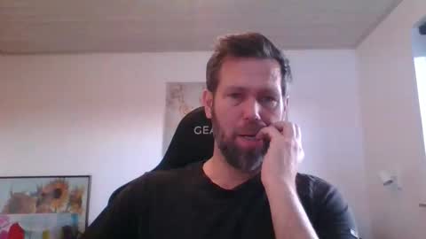 gottalop online show from November 2025 02:18:01 PM