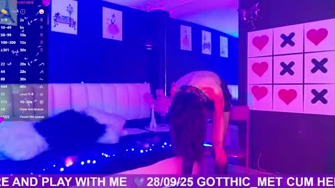 Meredith Alessandra online show from September 2025 04:50:01 AM