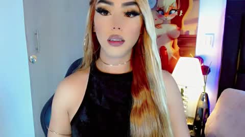 Snapshot of grace24hot chatting on February 2026 11:01:01 PM Grace online show from February 2026 11:01:01 PM