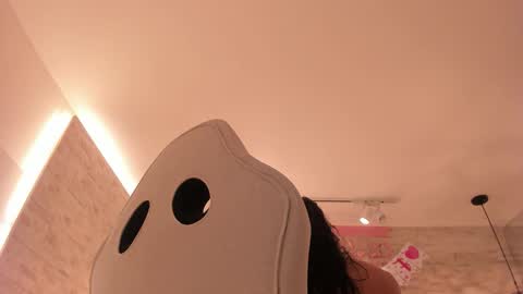 Snapshot of grace_daviss chatting on February 2026 11:25:01 AM GRACE online show from February 2026 11:25:01 AM