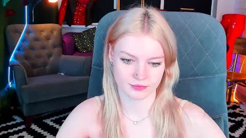 Grace Glamour online show from February 2025 08:21:02 AM