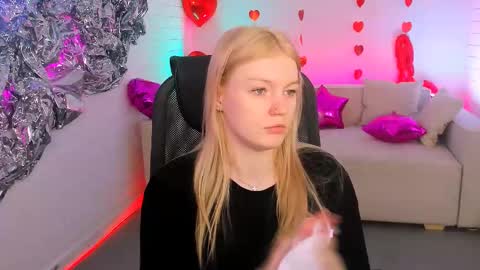 Grace Glamour online show from February 2025 05:12:02 AM