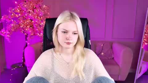 Grace Glamour online show from September 2025 05:07:01 AM