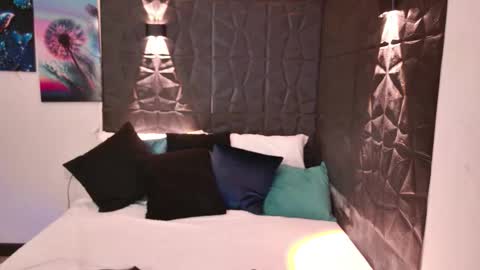 Gracey Milf online show from October 2025 11:22:01 AM