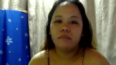 Snapshot of graciabuttercup chatting on June 2026 12:03:01 AM gracia online show from June 2026 12:03:01 AM