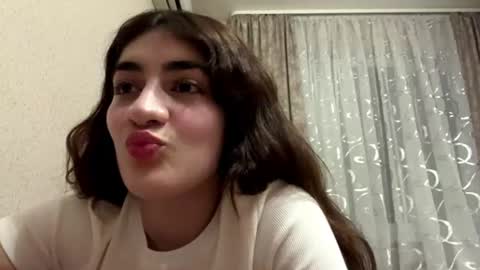 Rira online show from August 2026 08:33:02 PM