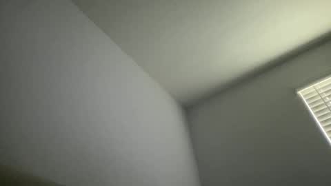 grant0529 online show from April 2026 12:30:02 AM